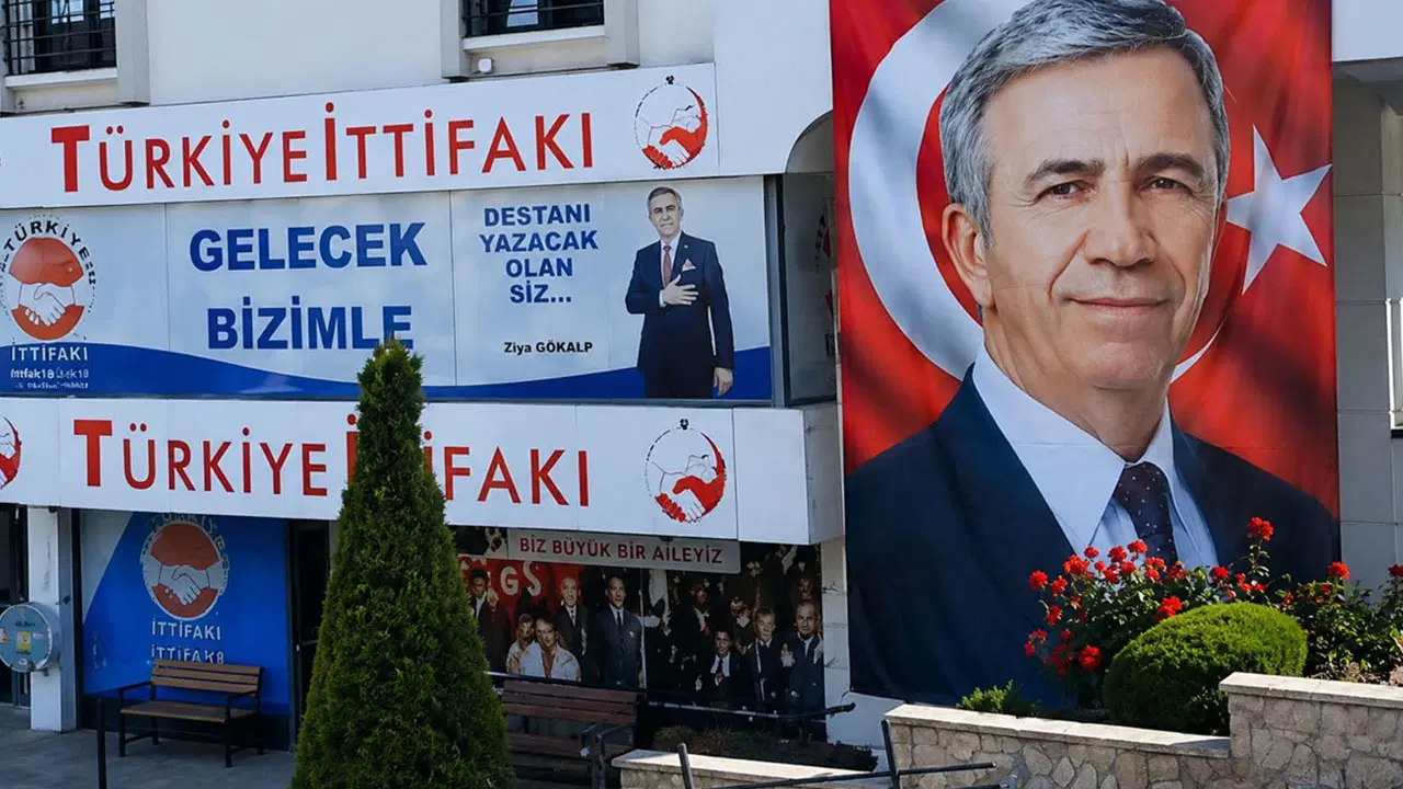 Mansur Yavaş posteri tartışması: İddialara yanıt geldi