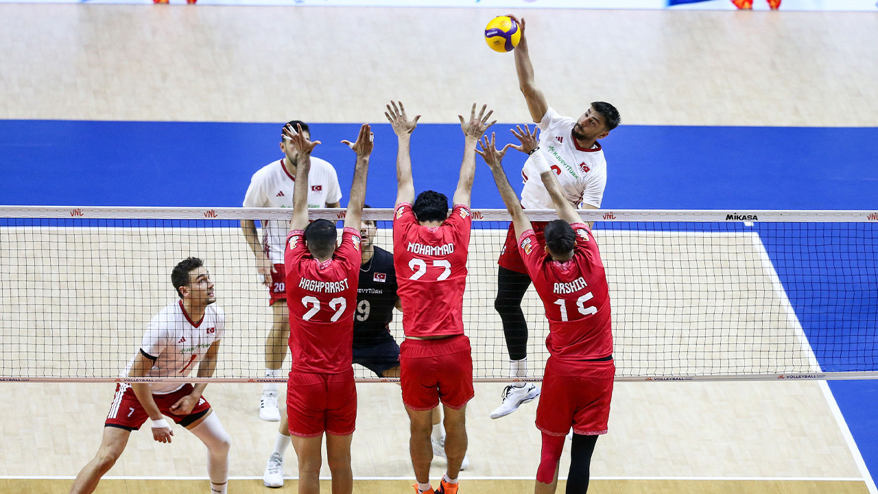 Filenin Efeleri tarih yazdı: VNL’de ilk kez çeyrek finale kaldık Filenin efeleri tarih yazdi vnlde ilk kez ceyrek finale kaldik M3LqKf2q