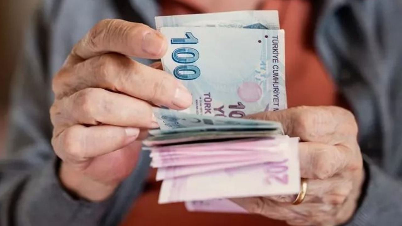 Memur ve emeklisinin hesabına yatacak: Ödeme takvimi başladı Img